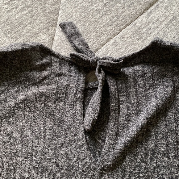 Dark gray sweater with rhinestone neckline, size M - Picture 3 of 5